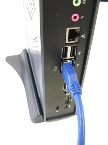Picture of the USB Cable connected to the Main Unit
