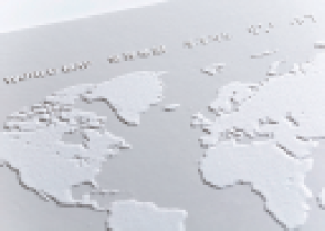 世界地図の立体印刷　大陸部分が立体的になっています。
